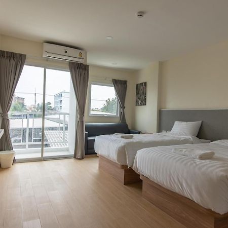 Matini Premium @ Klong 1 Hotel Thanjaburi Kültér fotó